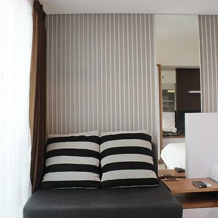 Bright Studio @ Tamansari La Grande Apartment By Travelio Бандунг Экстерьер фото